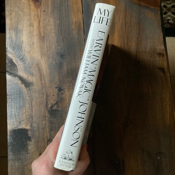 My Life by Earvin "Magic" Johnson with William Novak - First Edition 1992 - Nice - Picture 2 of 16